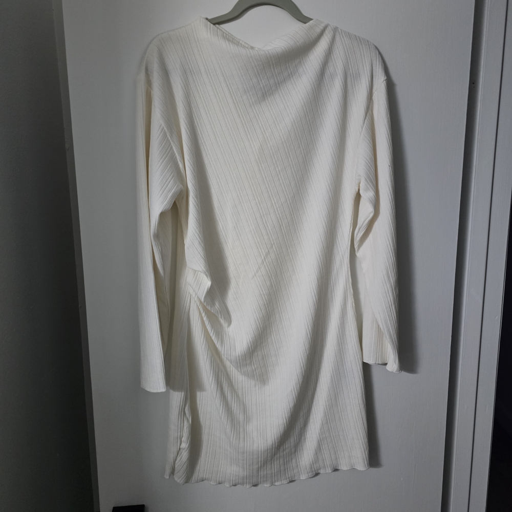 H&M Cream White Long Sleeve Dress